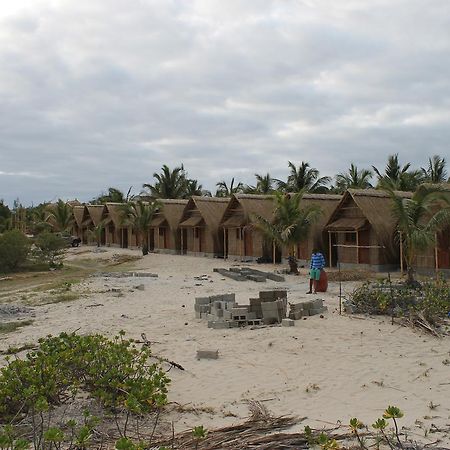 Pomene Tropical Beach Resort Massinga 外观 照片